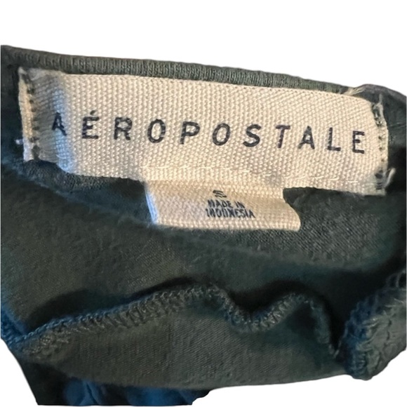 Aeropostale Long Sleeve Cross Back Crop Top - Picture 3 of 3